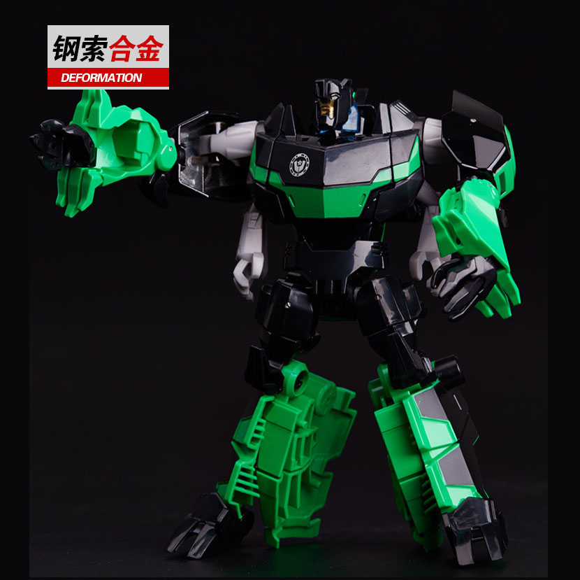 Five Styles Optional WEIJIANG Bumblebee Transformers Toy Leadership Challenge