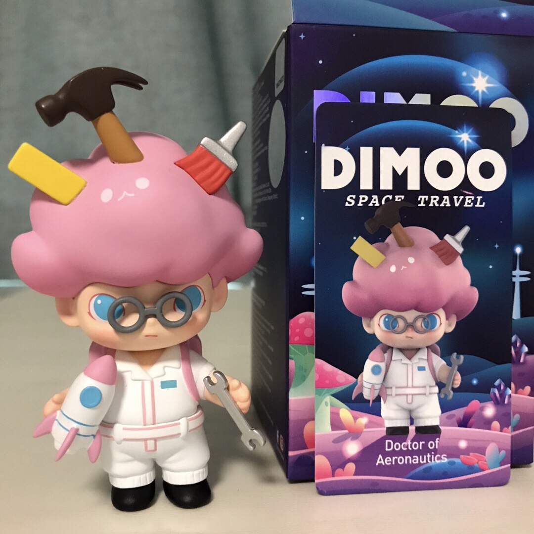 POP MART x DIMOO WORLD Space Travel Doctor of Aeronautics Mini