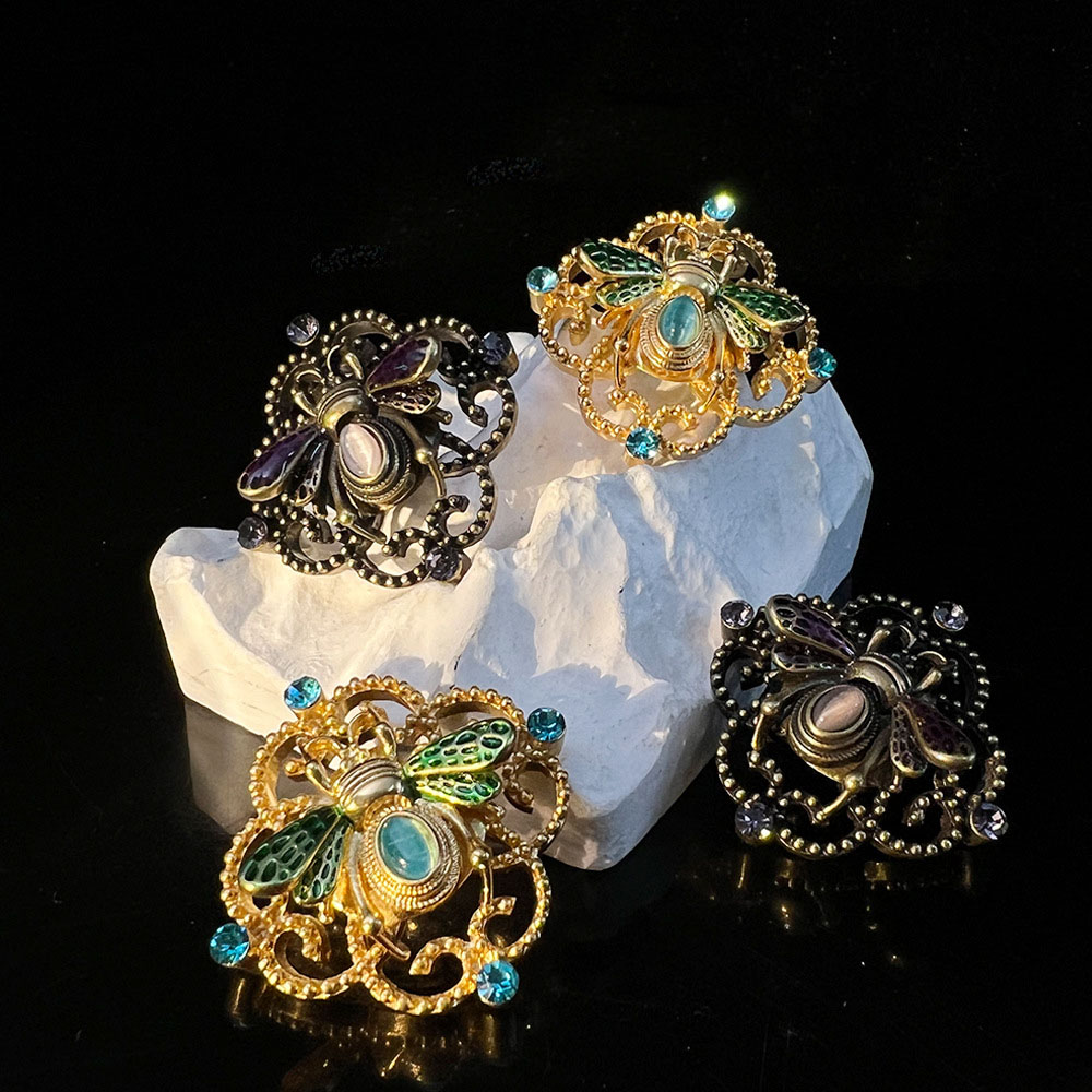 Orecchini a lobo ape cristallo stile rétro palazzo donna_voghion.com