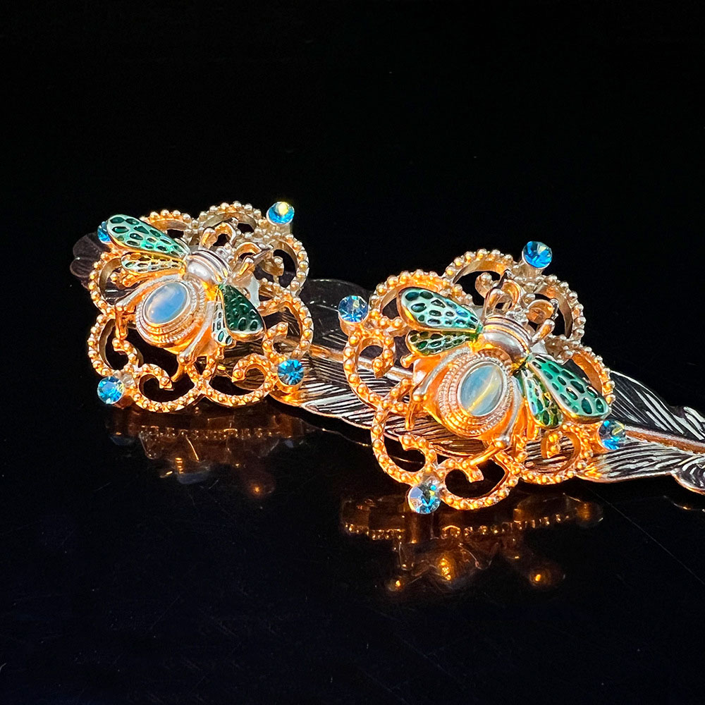 Orecchini cavi in cristallo colorato retrò ape stile palazzo insetti animali gioielli da donna orecchini a bottone accessori_voghion.com