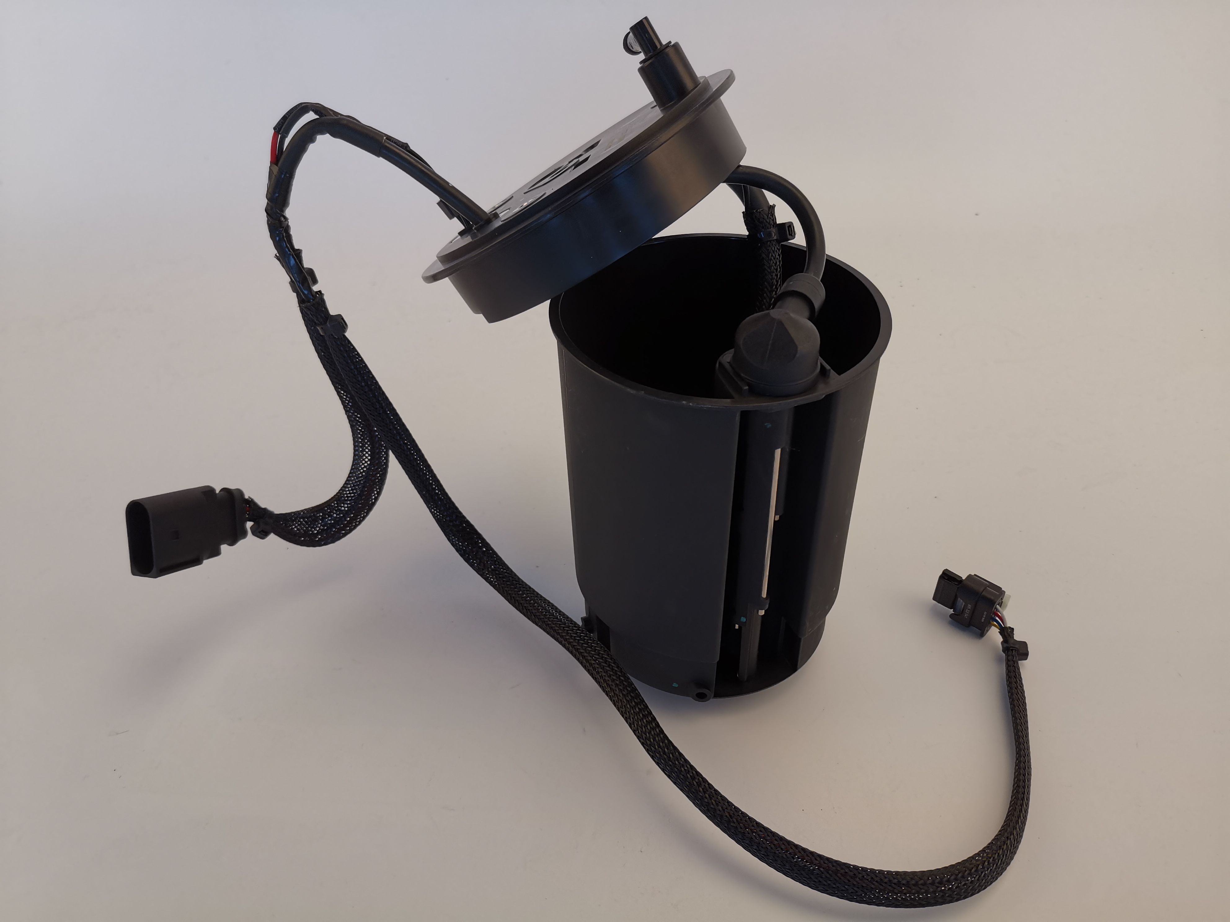 DEF Diesel Emissions Fluid Heater For 20102016 Freightliner Sprinter