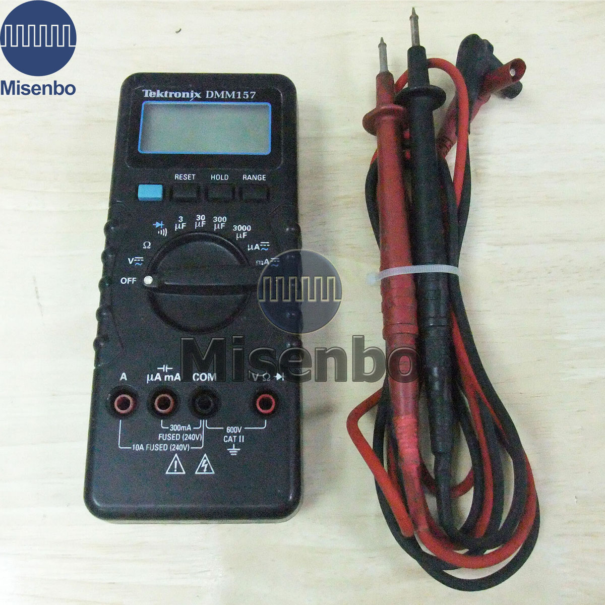 Tektronix DMM157 Multimeter with Cable