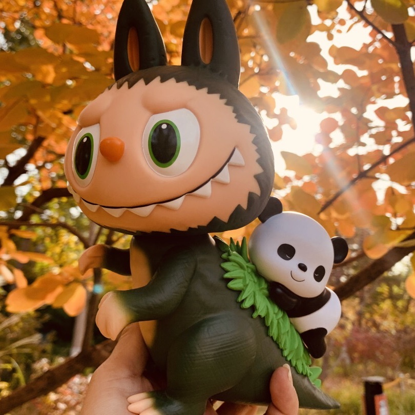 labubu the little monsters series 2